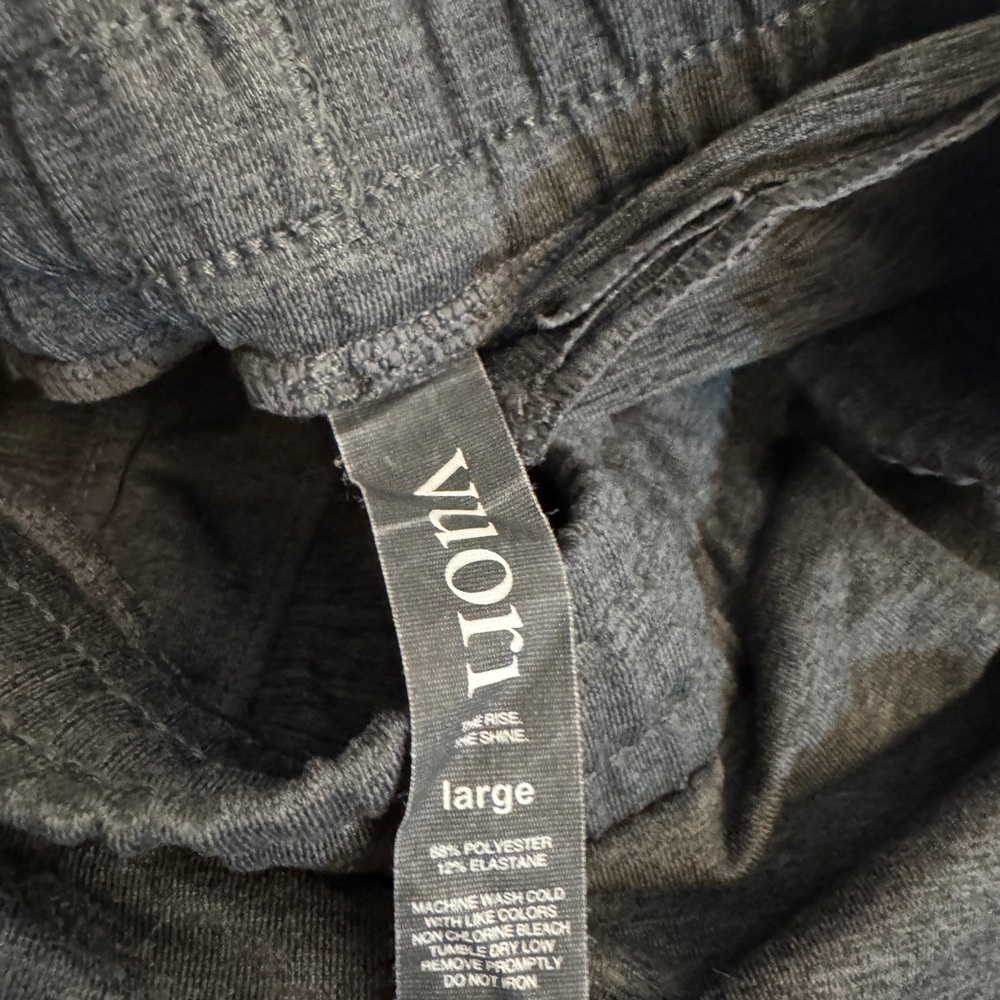 Vuori Sunday Joggers - Size L - Grey - Picture 3 of 6